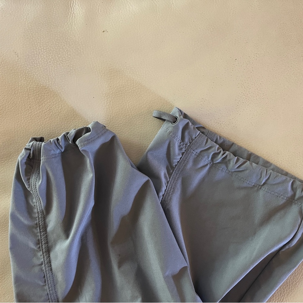 Athleta Light Grey Drawstring Joggers - image 4